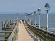 Seebrcke in den Bodden: Seebad Lubmin auf dem Festland.