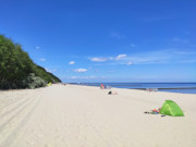 Blick zum Ostseebad Koserow: Ostseestrand von Klpinsee.