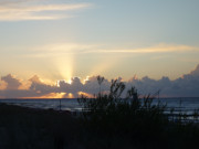 Am Ostseestrand von Koserow: Sonnenuntergang ber dem Meer.