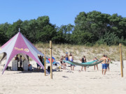 Auch Getrnke mssen sein: Volleyballturnier am Ostseestrand.