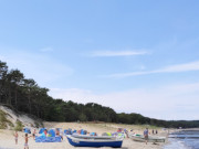 Fischerboot am Ostseestrand: Seebad Zempin auf Usedom.