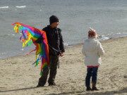 Muss nur noch fliegen: Drachenfest im Ostseebad Karlshagen.