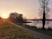 Abendstimmung in der Mitte Usedoms: Der Klpinsee im Seebad Loddin.