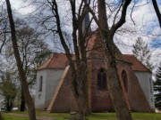 Kraftvoll: Krumminer Kirche im Inselnorden Usedoms.