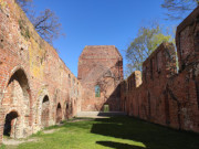 Klostergemcher: Klosterruine Eldena in der Nhe von Greifswald.