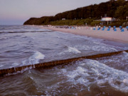 Ostseestrand von Koserow: Strandkrbe in der Abendsonne.