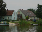 Ostklne im Usedomer Haffland: Fischerhuser am "Ende der Welt".