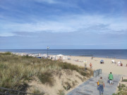 Seebad ckeritz auf Usedom: Sptsommertag am Ostseestrand.