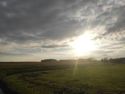 Loddiner Hft unter Wolken: Wiesenland zwischen cleritz und Loddin.