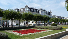 Acht Kilometer Strandpromenade, drei Seebrcken: Die Kaiserbder.